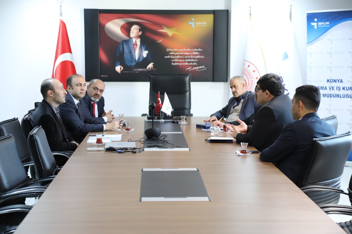 📌 NİYEP kapsamında yürütülen çalışmaların değerlendirilmesi, yeni adımların planlanması amacıyla aylık istişare toplantımızı Konya Ticaret Odası, Konya Sanayi Odası, Konya Ticaret Borsası ve Konya Ticaret Odası Mesleki Eğitim Merkezi temsilcilerinin katılımıyla gerçekleştirdik.