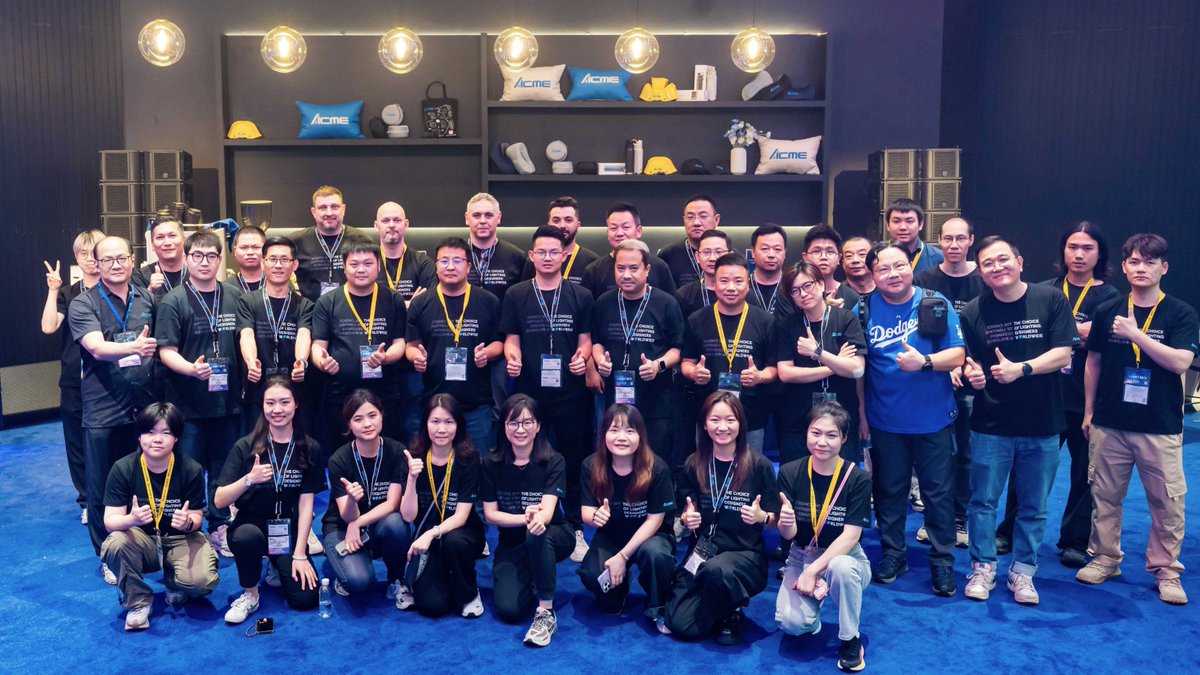 ACME Lighting tweet media