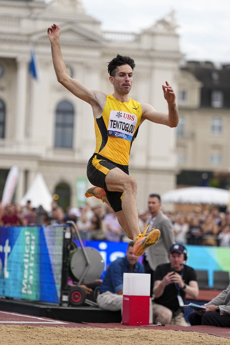 DiamondLeagueXM's tweet image. Men's Long Jump 🔥

Sand. Speed. Flight. Who flies furthest? ✨

Mattia FURLANI
Miltiadis TENTOGLOU
Liam ADCOCK
Wayne PINNOCK
ZHANG Mingkun
SHU Heng
SHI Yuhao

Glory starts here.

📷CHIARA MONTESANO/GUILLAUME LAURENT/MATTHEW QUINE
#XiamenDL #DiamondLeague #LongJump