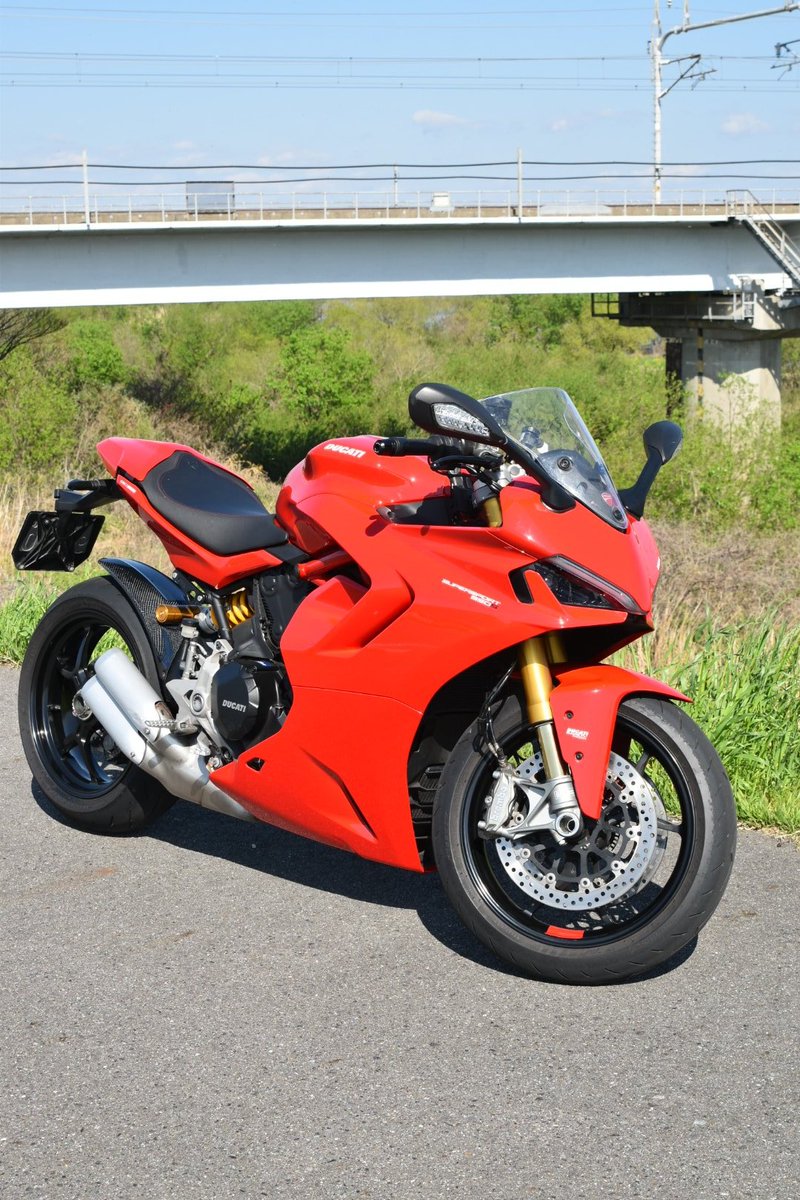 今日は次女の入学式後、久々にSS950Sでチョイ乗り。
2連休なので明日こそたくさん乗るぞ！…と思いきや長男の入学式なので遠出は来週💦