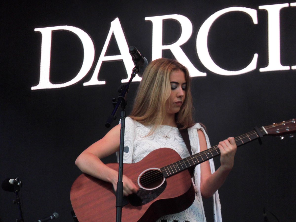 temmie 🛼 HS4 tweet media