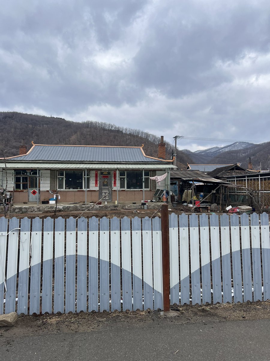 จอห์น ล็อค tweet media