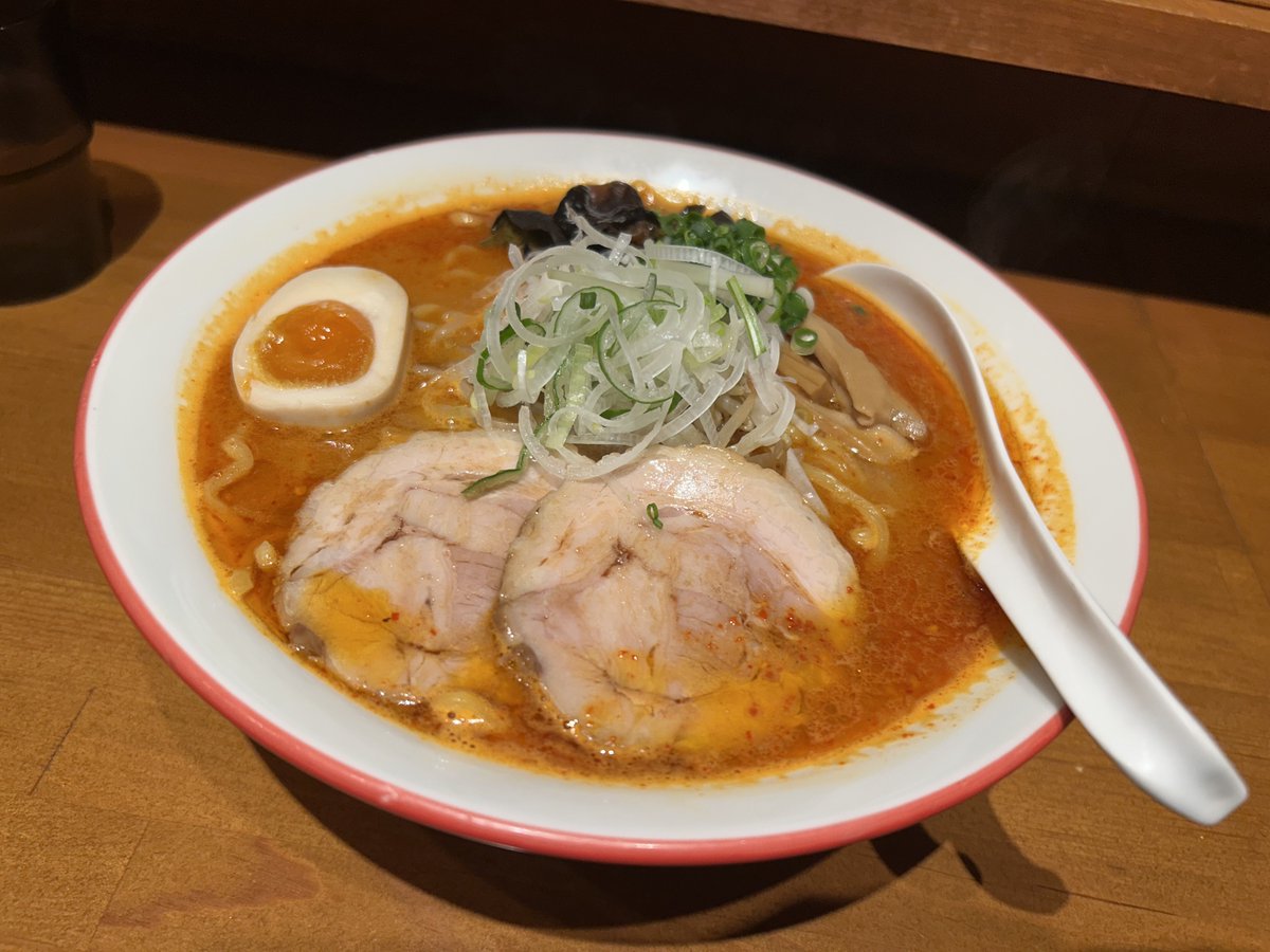 なっぽえ tweet media