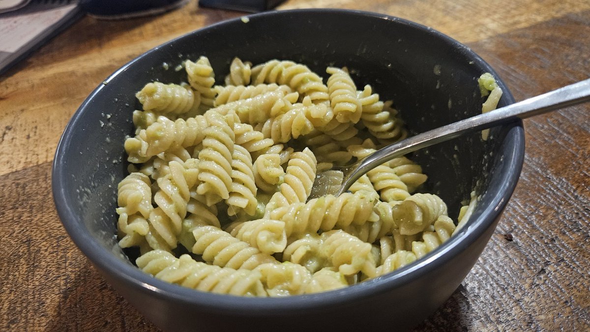 aurora🍀 tweet media