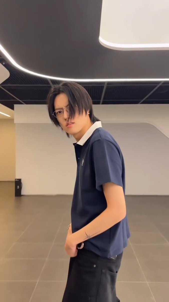 どぅるるると tweet media