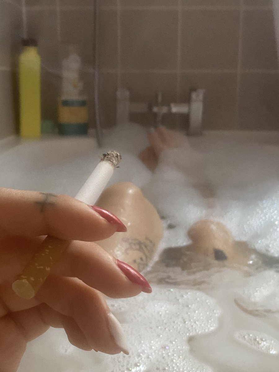 Goddess Cookie tweet media