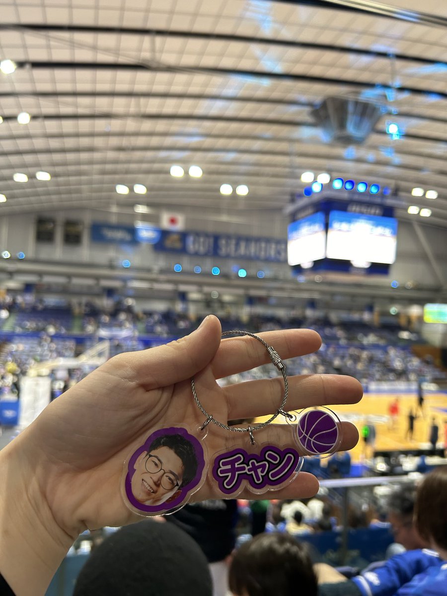 000CHIBA's tweet photo. 心優しき方が石井ちゃん譲ってくださった～😭
嬉しい嬉しい！ありがとうございます😊

#シーホース三河 https://t.co/XOlQRwMopH