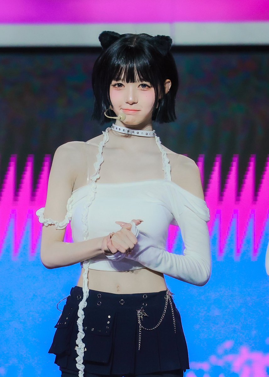 𝓒𝓦𝓜𝓞𝓝𝓞_ tweet media