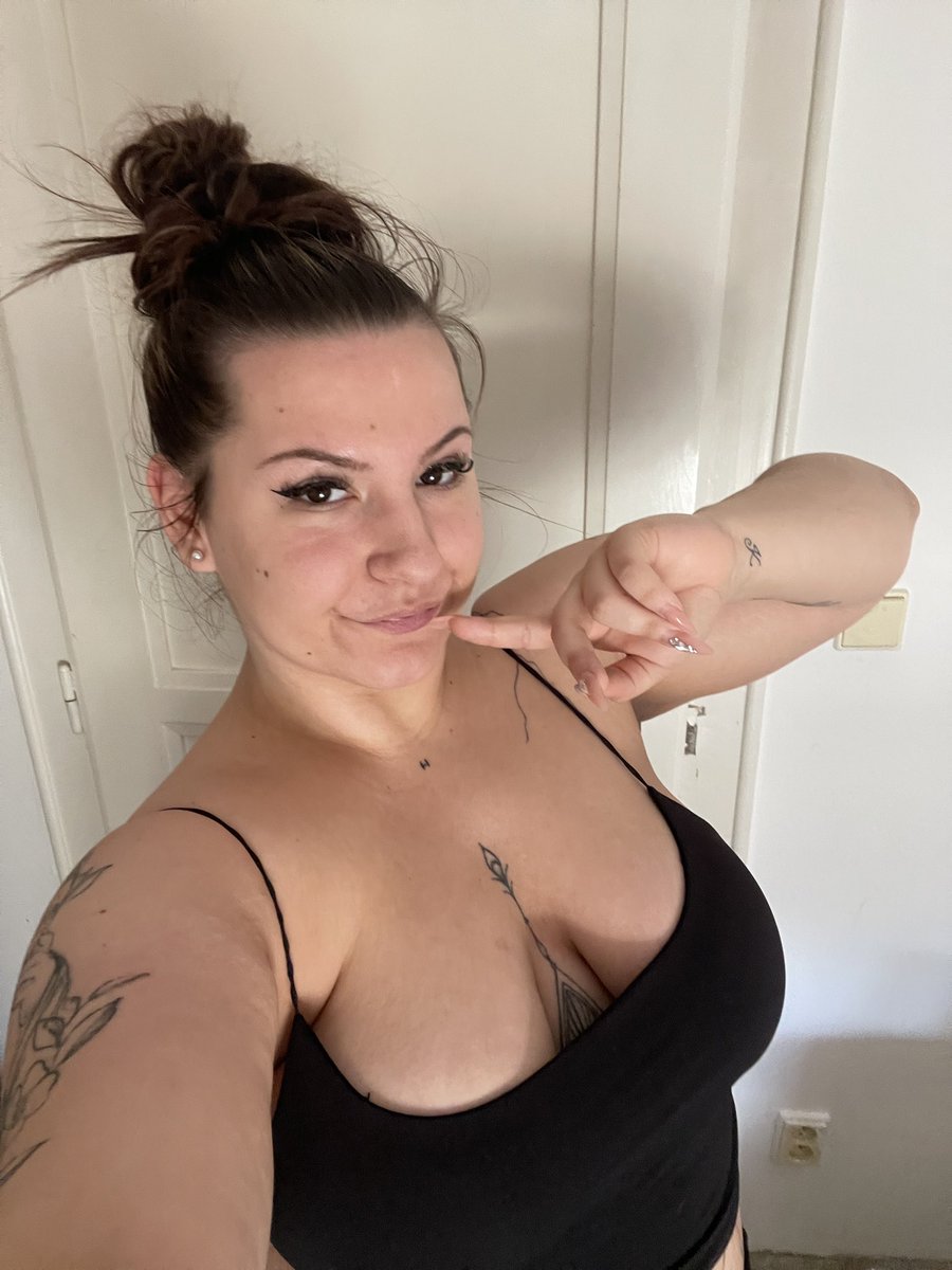 Ta Kotlárová tweet media