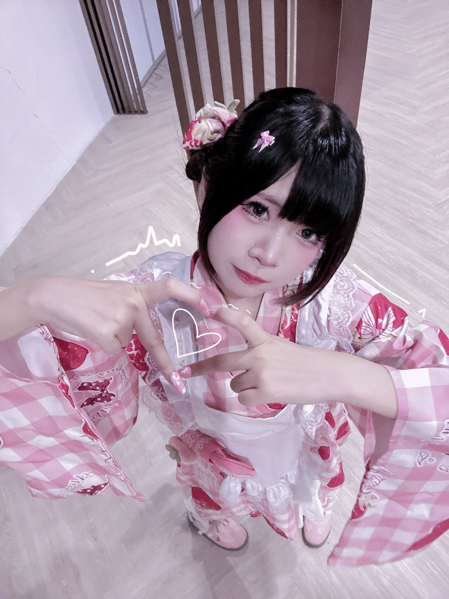 Xingxin_reflect's tweet photo. ปิ้ววว~♡
#idol
#ซินเนี๊ยน
#xingxin_reflect
#resonancereflection https://t.co/qEOMA3b33W