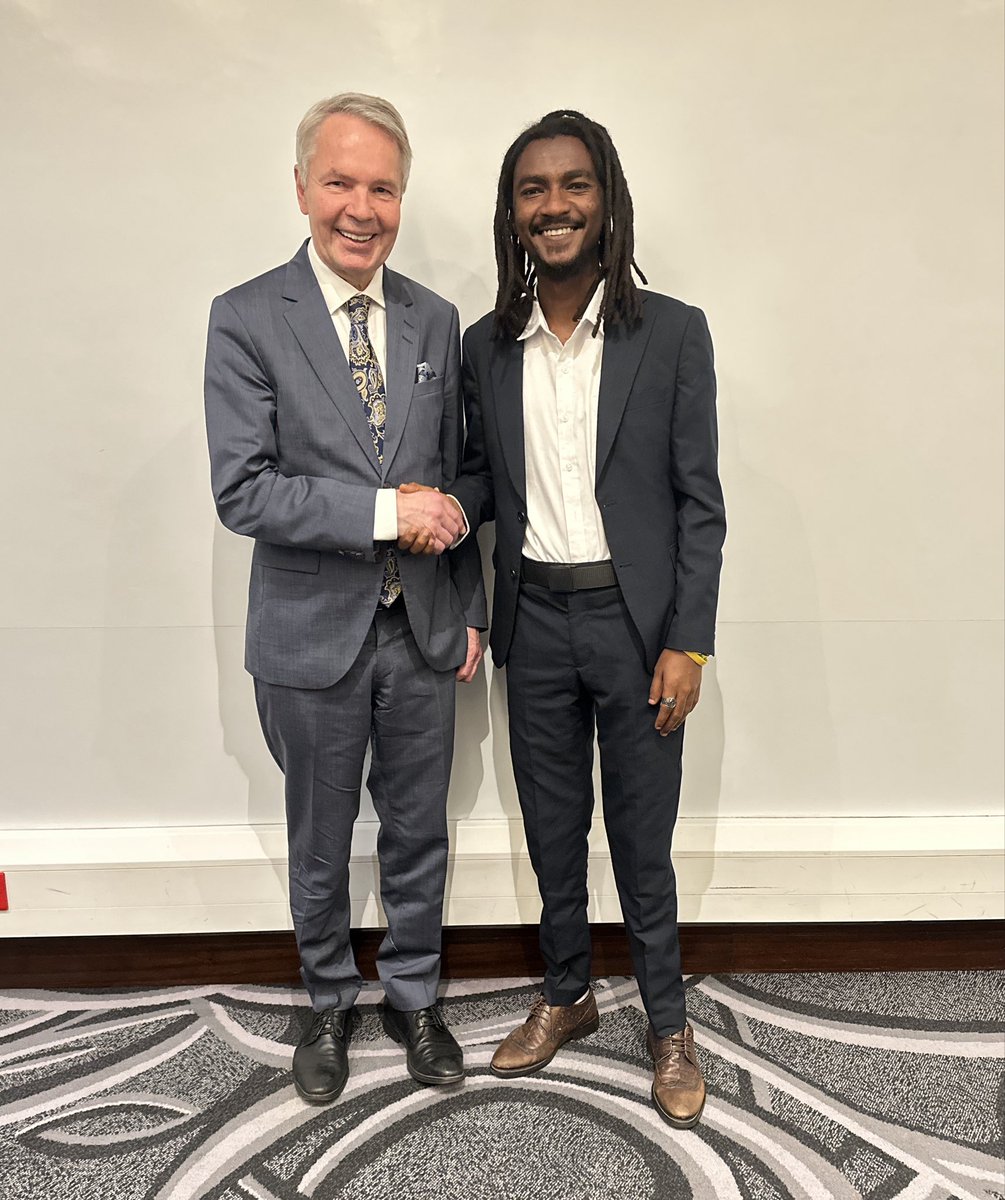 BosheeJunior's tweet photo. Met today with @Haavisto , the UN Personal Envoy for Sudan. His return to the Sudanese space is a vital step. We presented our youth-led vision for ending the war, emphasizing that youth leadership and civilian transition are the only way forward
#SudanCanNotWait
#KeepEyesOnSudan https://t.co/s1RVwFSuBz