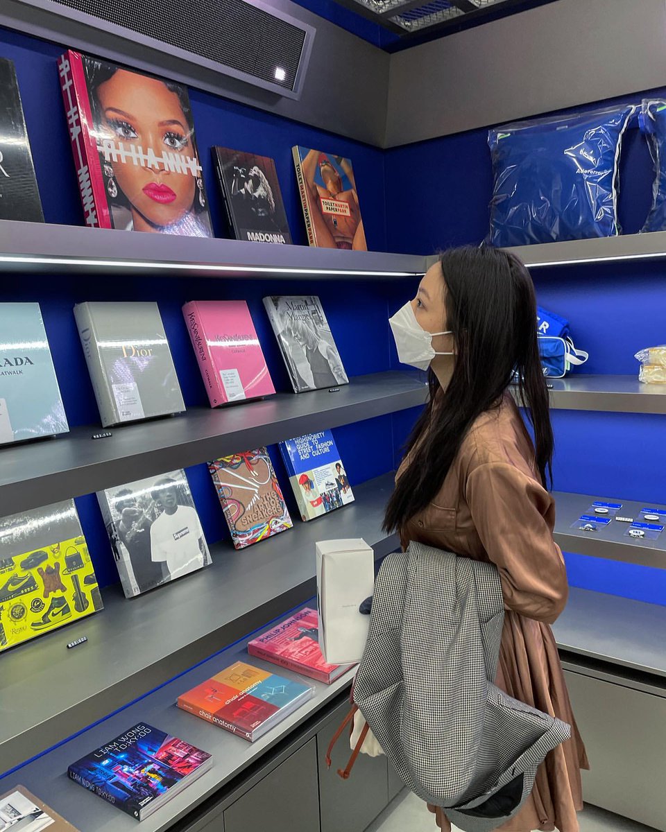 ⭐⭐⭐⭐⭐ tweet media