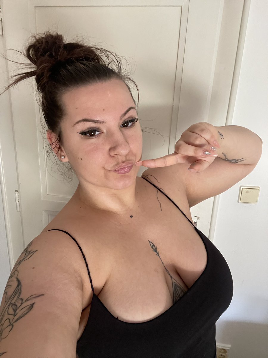 Ta Kotlárová tweet media