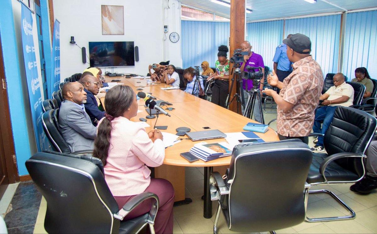 WHO_Tanzania's tweet photo. On #WorldHealthDay, we highlighted the power of media in public health 📢
From sharing life-saving information to building trust and amplifying community voices, media is essential to achieving #HealthForAll.
Together for Health. Stand with Science
#MediaForHealth #Tanzania https://t.co/v5RNsYtseZ