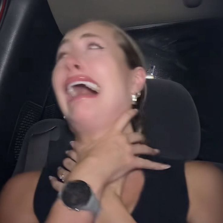 ME HA PILLADO DESPREVENIDA LO DE LA CUENTA DE HEE
#Enhypen_Deserves_Respect
#One_Two_CONNECT_Our_7