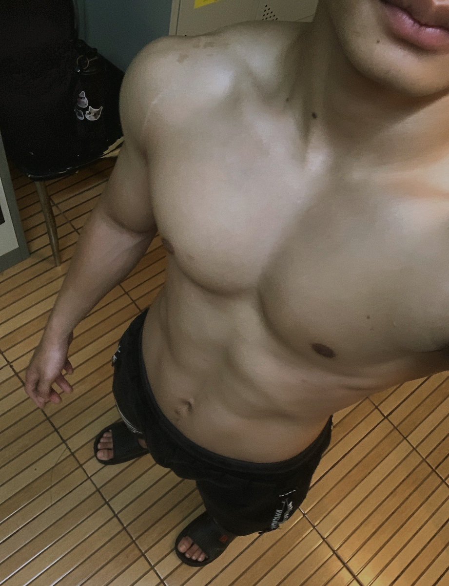 mushroom tweet media