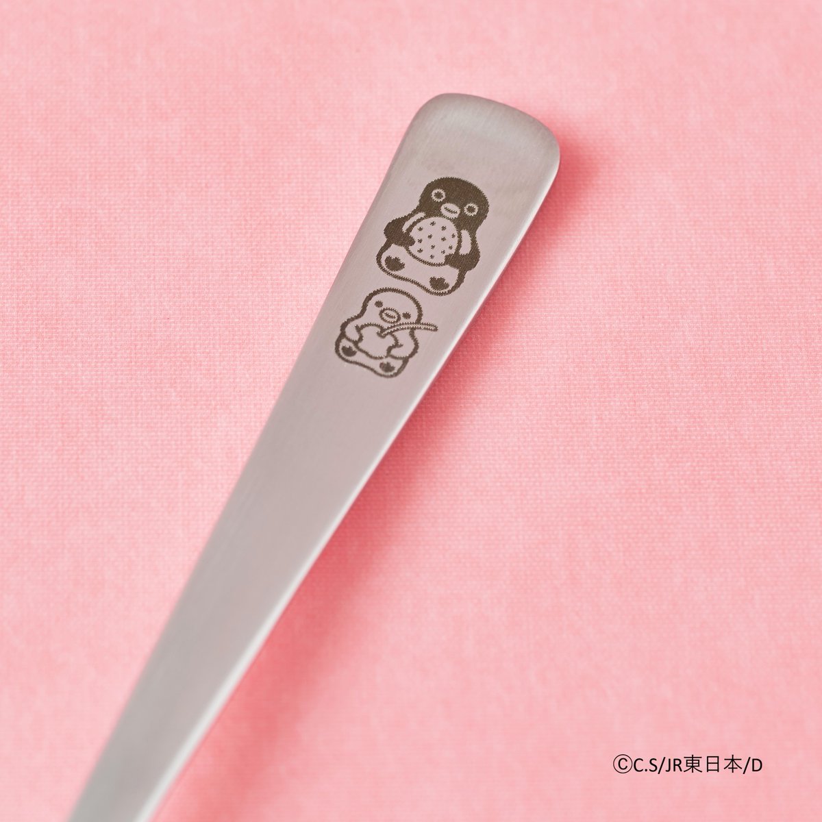 「Suicaのペンギン」（グッズ＆カフェ情報）@JR-Cross（公式） tweet media