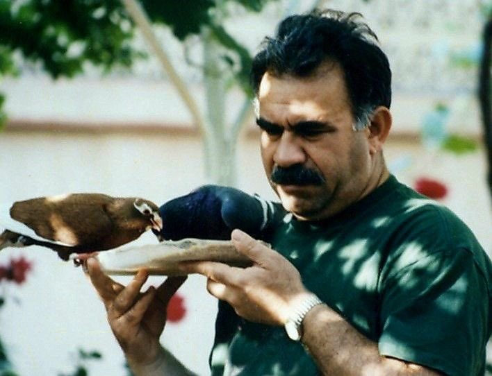 Senin varlığınla nasıl yaşamalı manasına yaklaşıyoruz .  #Biji_Rêber_Apo