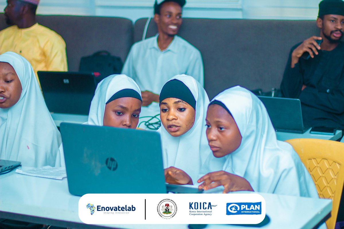 Enovatelab's tweet image. Moments from the mentorship sessions where ideas are refined, solutions strengthened, and confidence built.

#GirlsInICT #WomenInTech #STEMGirls #DigitalFuture
