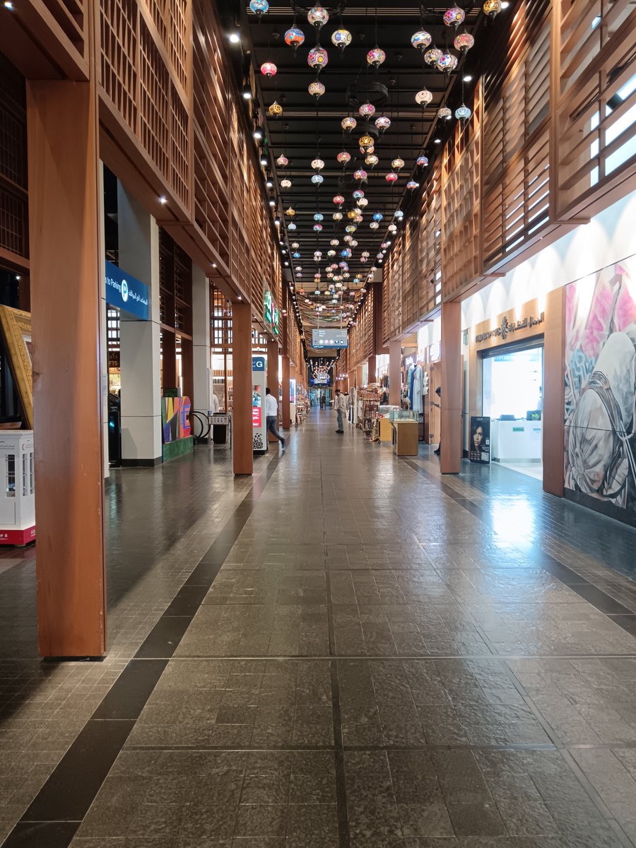 alternate tweet media