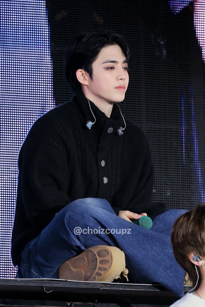 귤붕어 tweet media