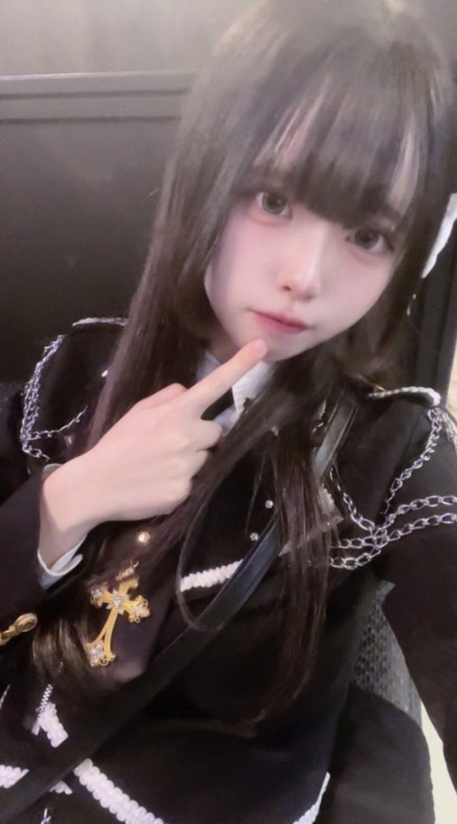 くろむ tweet media