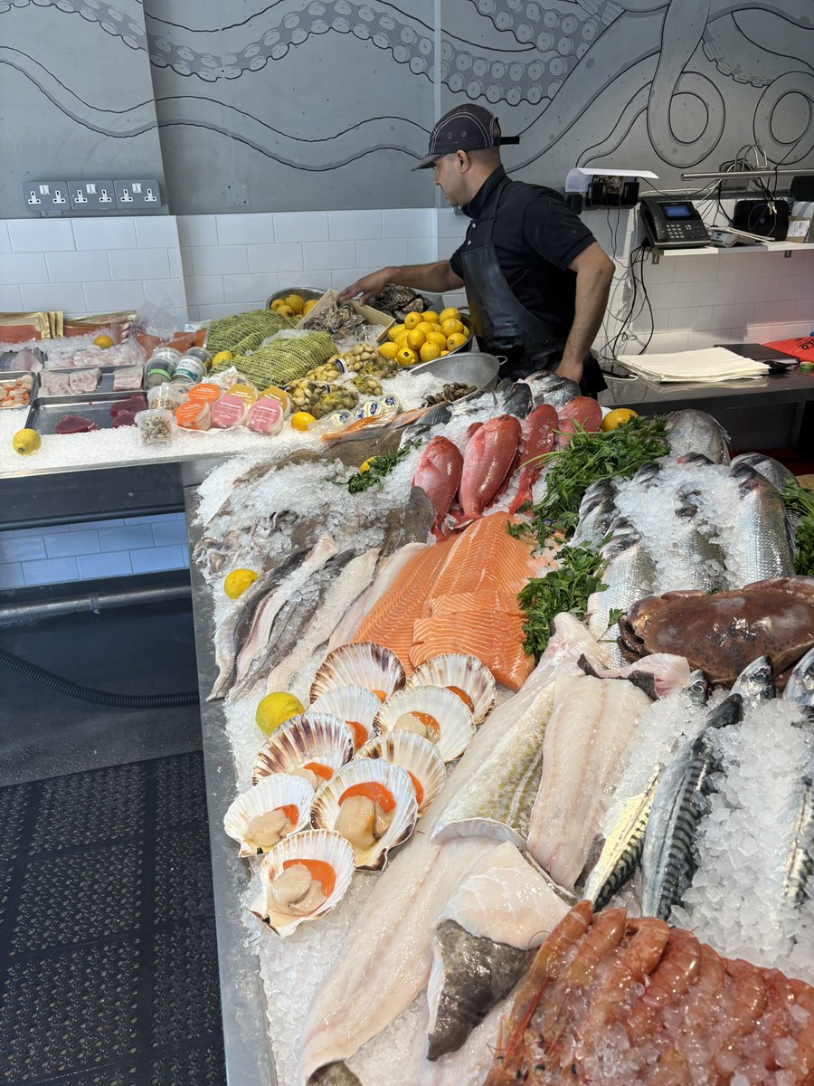 jonnorris12's tweet image. E9