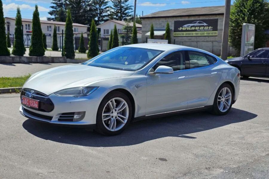 nowukraine tweet media