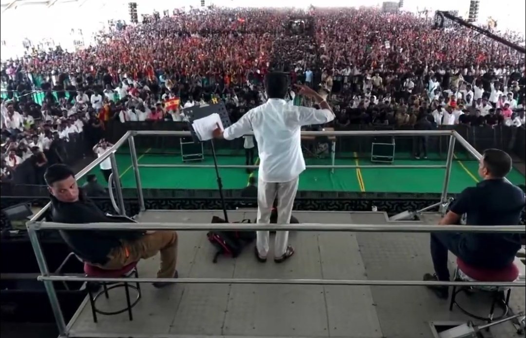 plip plip 2.0 tweet media