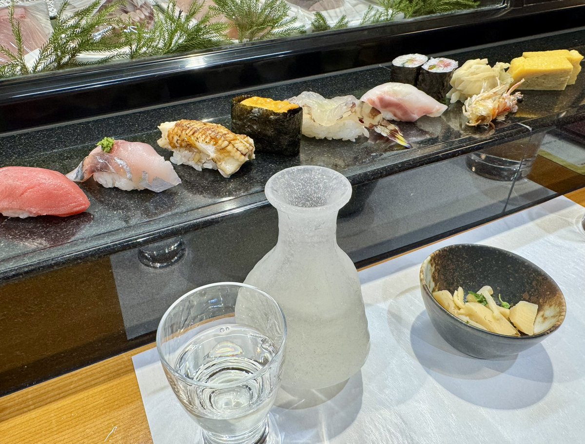 おもちく tweet media