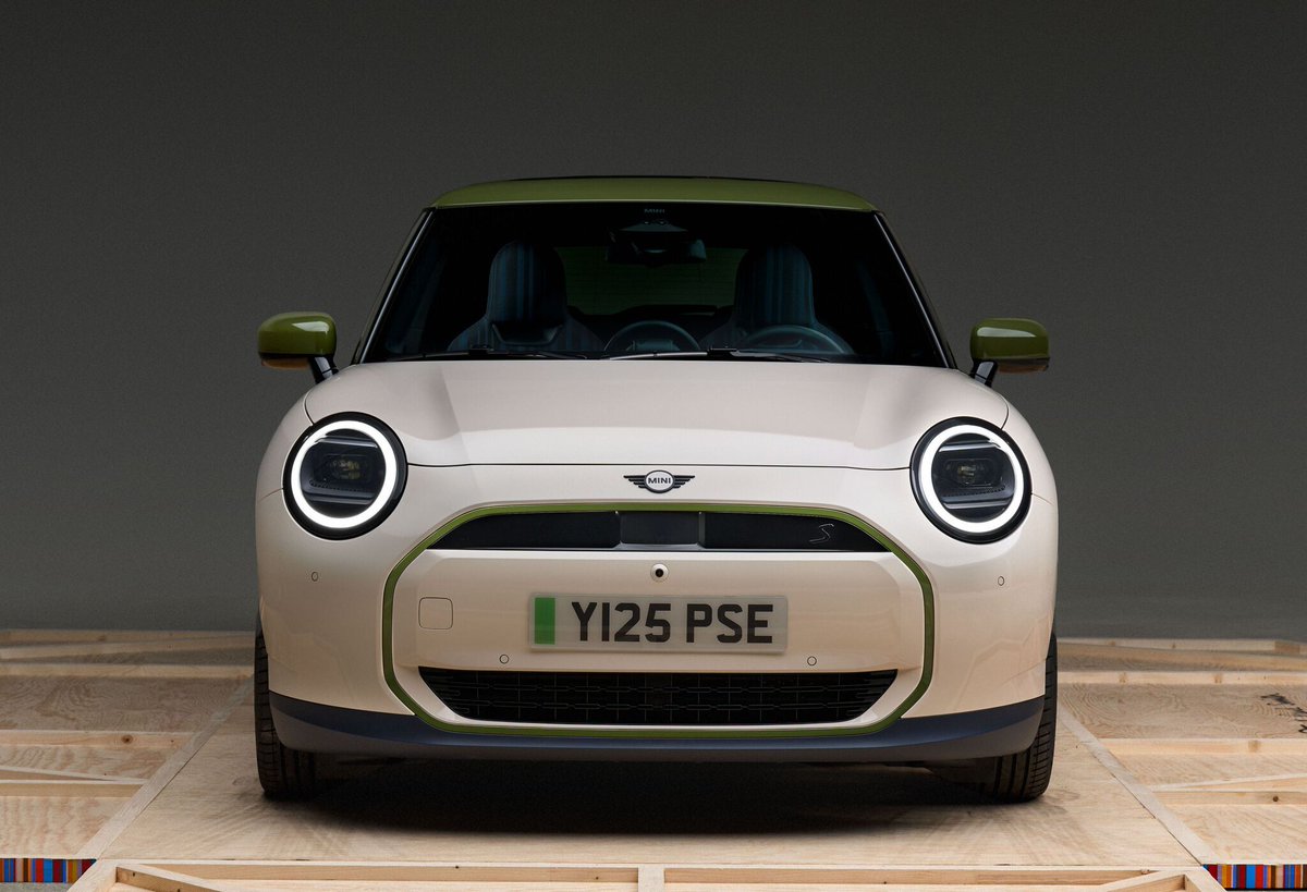 responsejp's tweet image. MINI、「EBISU Bloomin’ JAZZ GARDEN 2026」出展へ…ポール・スミスとのコラボモデルなど展示
response.jp/article/2026/0…

#MINI #イベント開催予定