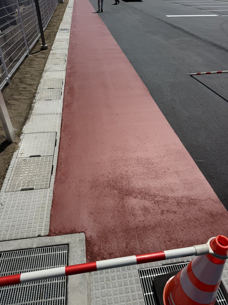 ぽにょ tweet media