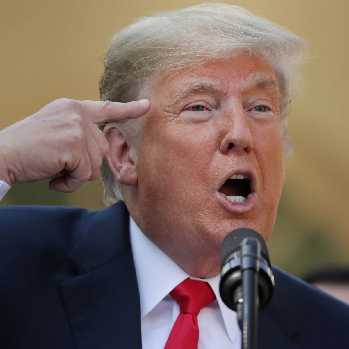 Polémix tweet media