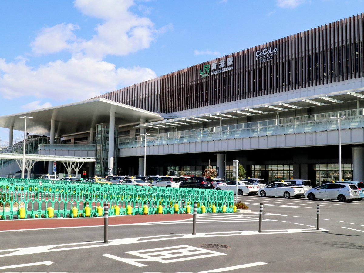 ujucosnap's tweet photo. April 8, 2026
新潟市＊新潟駅
#撮り歩き https://t.co/5rJmATbVMn