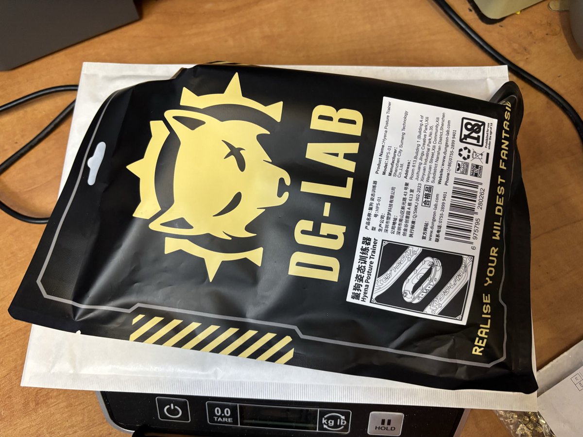 joannesreviews's tweet image. For anyone interested this is what the packaging of the DG Labs Hyena Posture Trainer looks like.
#estim