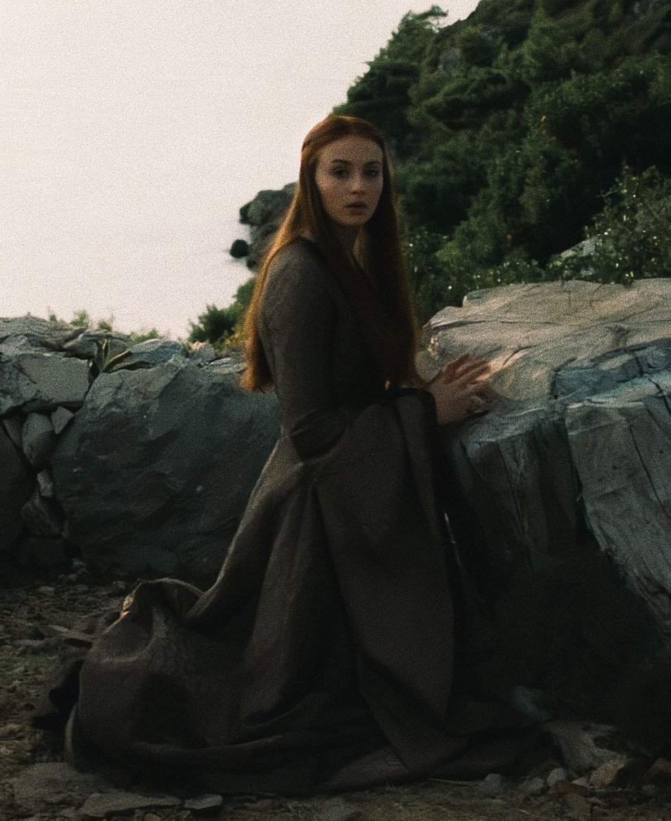 All she wanted was for things to be nice and pretty the way they were in the song, Sansa realized: there would never be songs for him. 

The songs about Florian and Jonquil were her favorites, she called for the heros from the song, but no one heard.