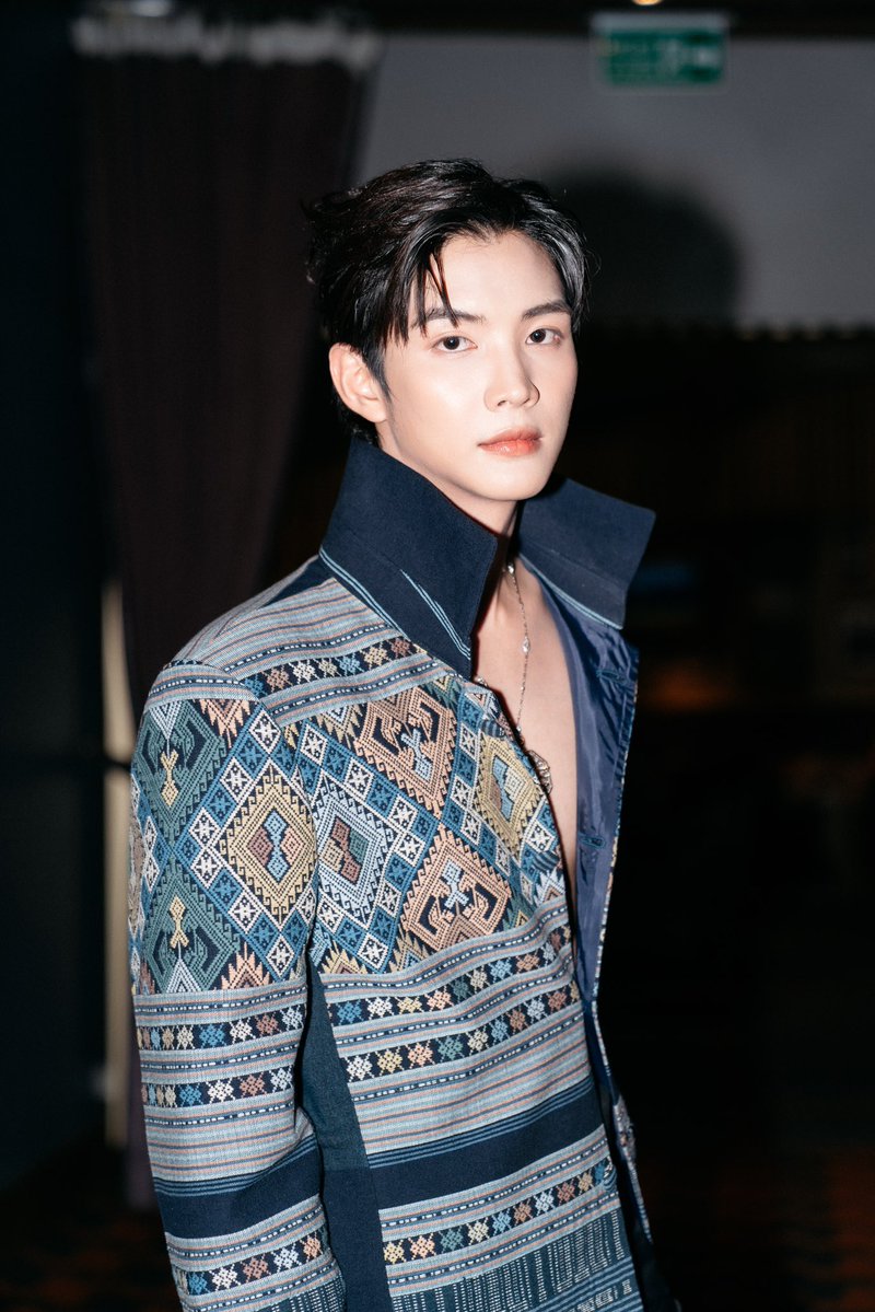 ไม่ใช่เดือนเหงาแต่เป็นเดือนหนาว tweet media