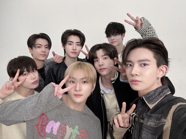 enhypen is 7 tweet media