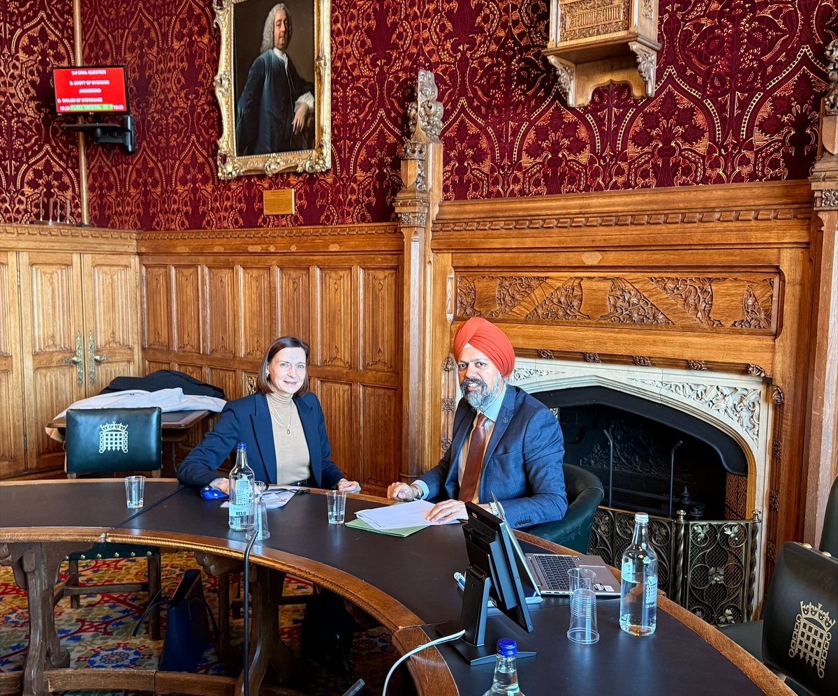 TanDhesi's tweet image. In an increasingly volatile world, clear that the #UK needs to deepen #defence and #security cooperation with our #European neighbours, so it was good to discuss just that during a productive meeting with @EUDepAmbUK Isabell Poppelbaum.🇬🇧🇪🇺