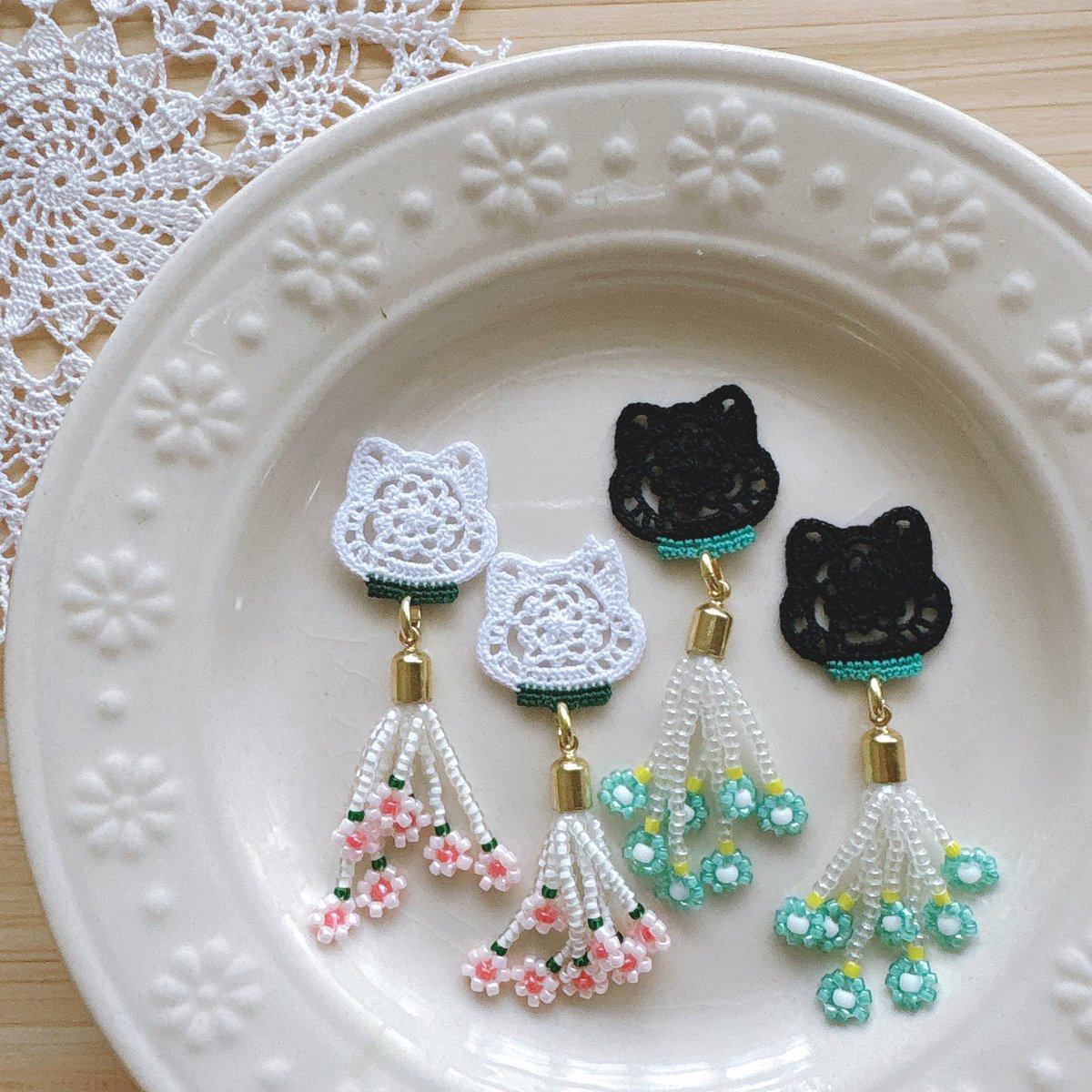 小さなレースを編んでいます：maru-maru tweet media