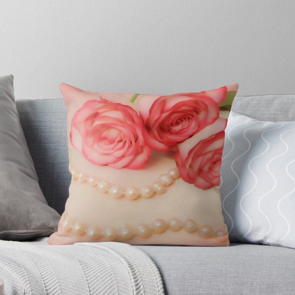 HurmerintaArt's tweet image. Soft Two Colored Roses With Vintage Pearls. Beautiful, soft, and romantic vintage theme. A wonderful choice for small gifts. Lovely choice for home decor and accessories for all who love roses and pearls.
redbubble.com/i/throw-pillow… 

#pillows #roses #ForHer #ForMom #romantic