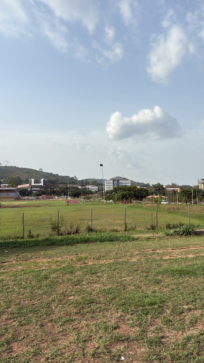 Iampaquetta tweet media