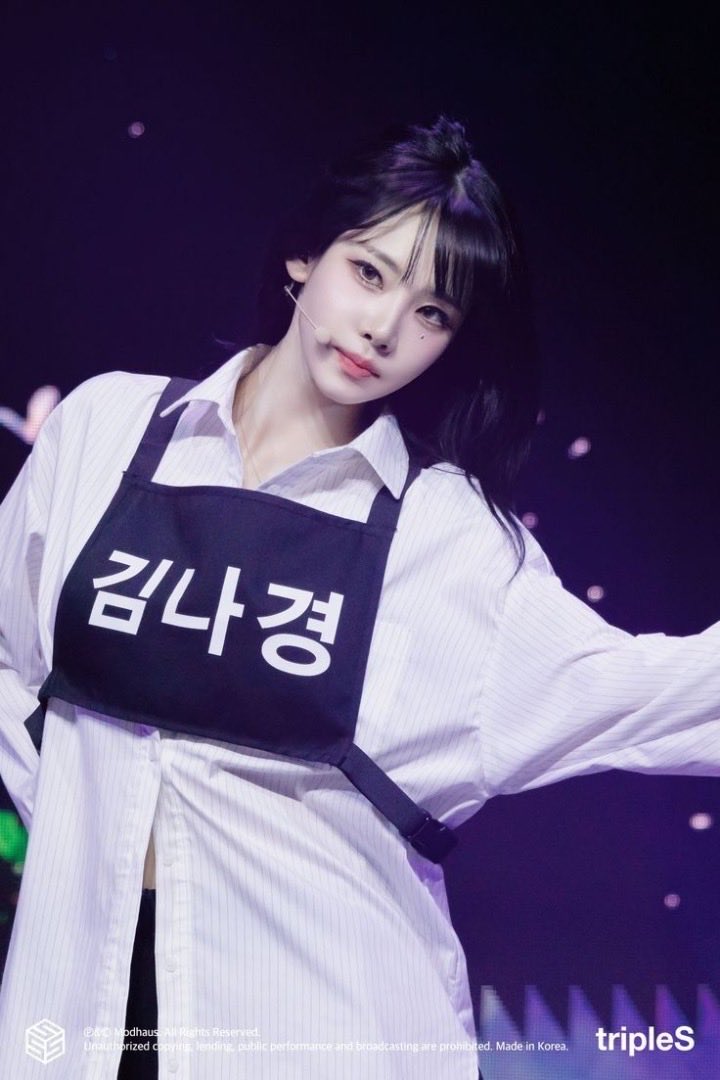 nakyoung source tweet media