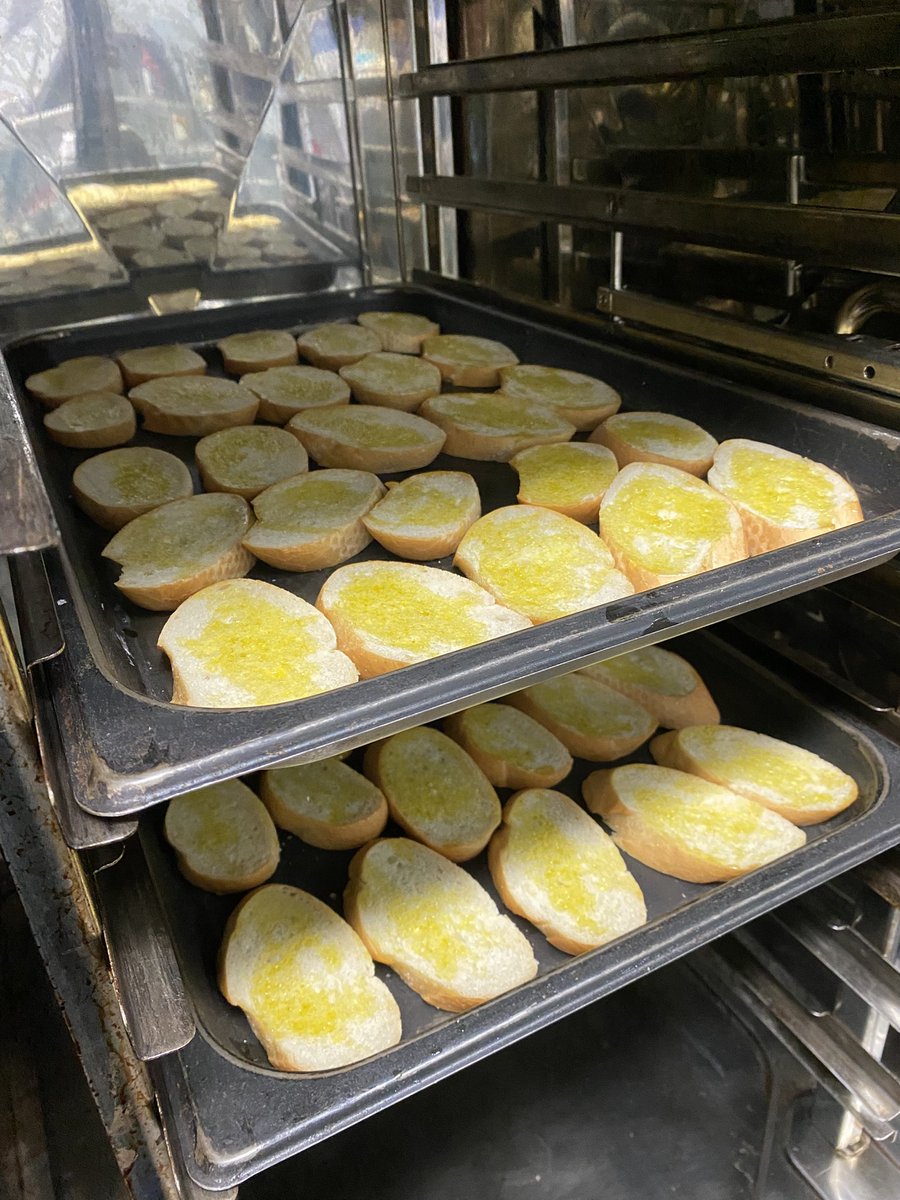 범스토랑 tweet media