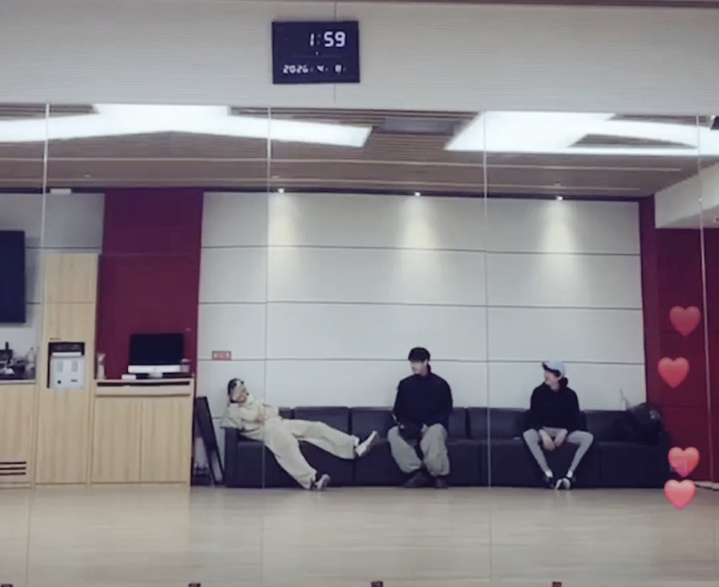 꿀밤 🐣 tweet media