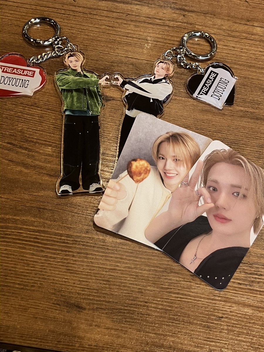 ᴿᴵᴺᴬ tweet media