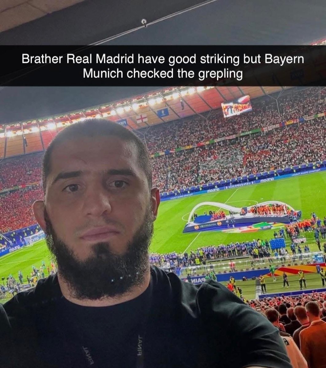 SmeshTalk's tweet photo. Islam Makhachev after Real Madrid vs Bayern Munich 😂⚽️ https://t.co/UKmFq8aYGa