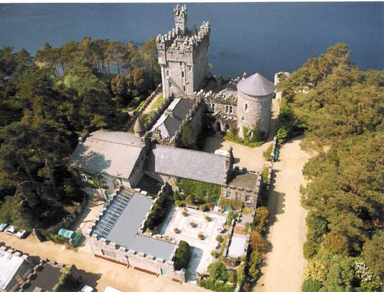 lorraineelizab6's tweet photo. #Otd 1861: John George Adair evicted 47 families/244 tenants on his #Derryveagh estate, Co. #Donegal. >150 children &amp; parents ordered off property. Cleared 11,600 acres! Some relocated to Australia. Inspired Allingham's The Eviction https://t.co/oDmXmcb7j5 https://t.co/cmUkXAODEa https://t.co/P1qSAUaI1D