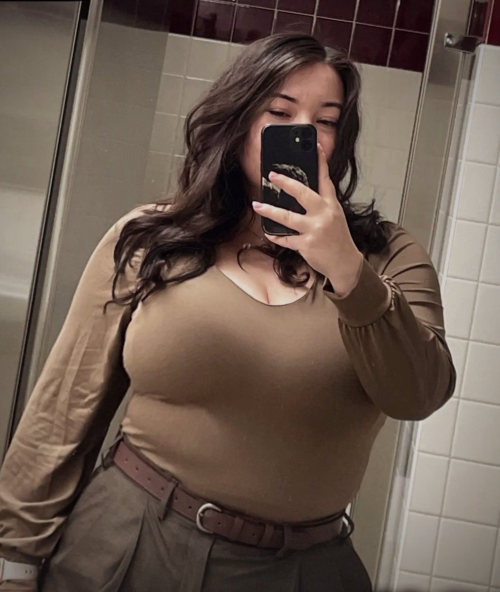 ryland_glaze's tweet image. u know what. one more 🔭💋#phmselfieday #phmsd