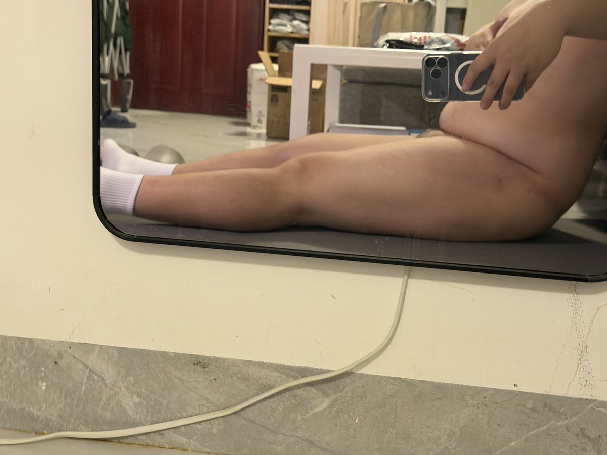 设置姓名 tweet media